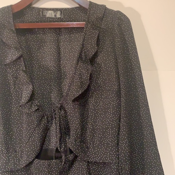 Fabulous polka dot dress! - Picture 2 of 5